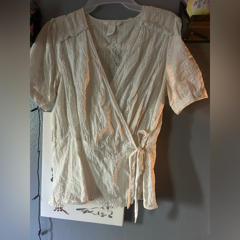 Cream white floral tie top